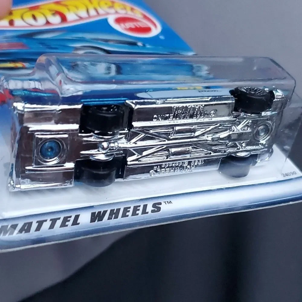 Hot Wheels 1959 Eldorado 24090 NIP